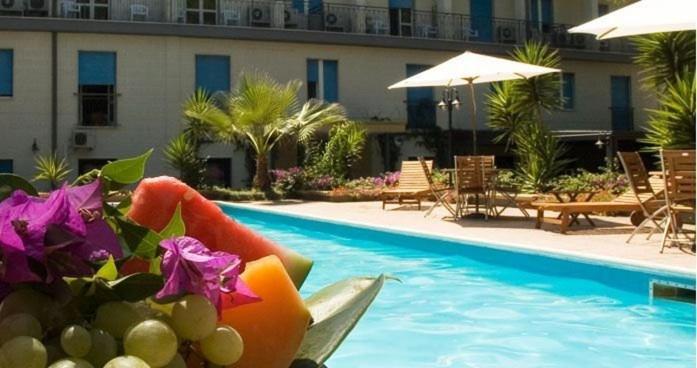 Hotel Villa Giusy Castellaneta Marina Kültér fotó