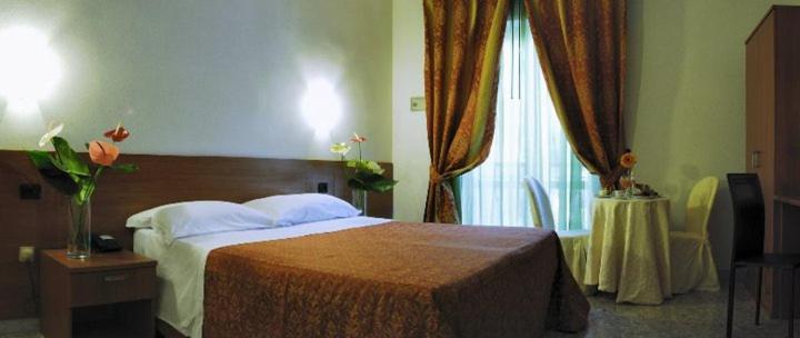 Hotel Villa Giusy Castellaneta Marina Kültér fotó